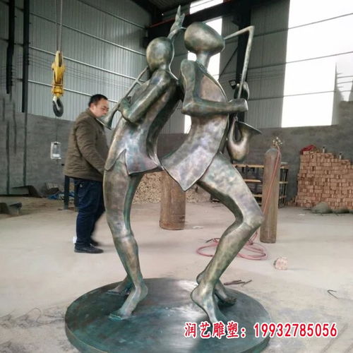艺术铸就灵魂 广场抽象人物铜雕塑与石雕的匠心制作